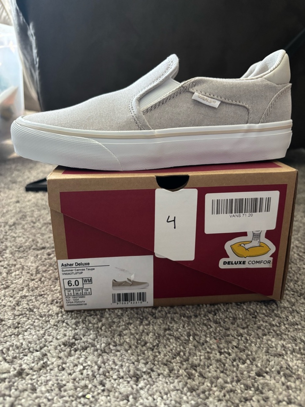 Vans Asher Deluxe Slip-On in Taupe Canvas